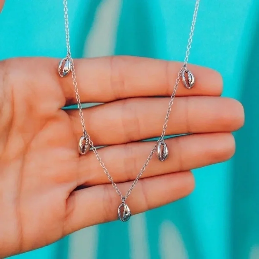 ❄️ Pura Vida | Cowrie Choker Silver Boho Beach Seashell